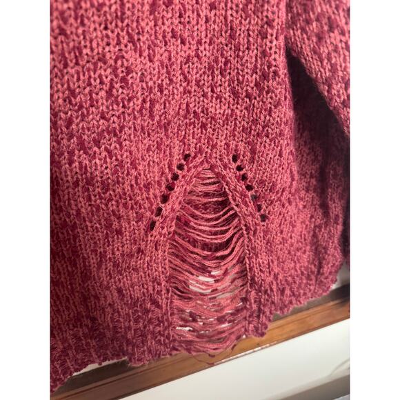 Umgee Distressed Sweater 1XL Red Cozy - Picture 5 of 6